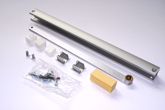 Kluzná lišta T - Stop BG TS 3000/5000 v barvě stříbrné/otevíravé ven